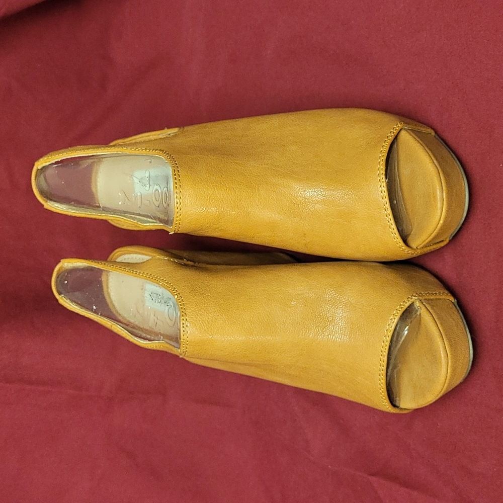 Steve Madden  shoes